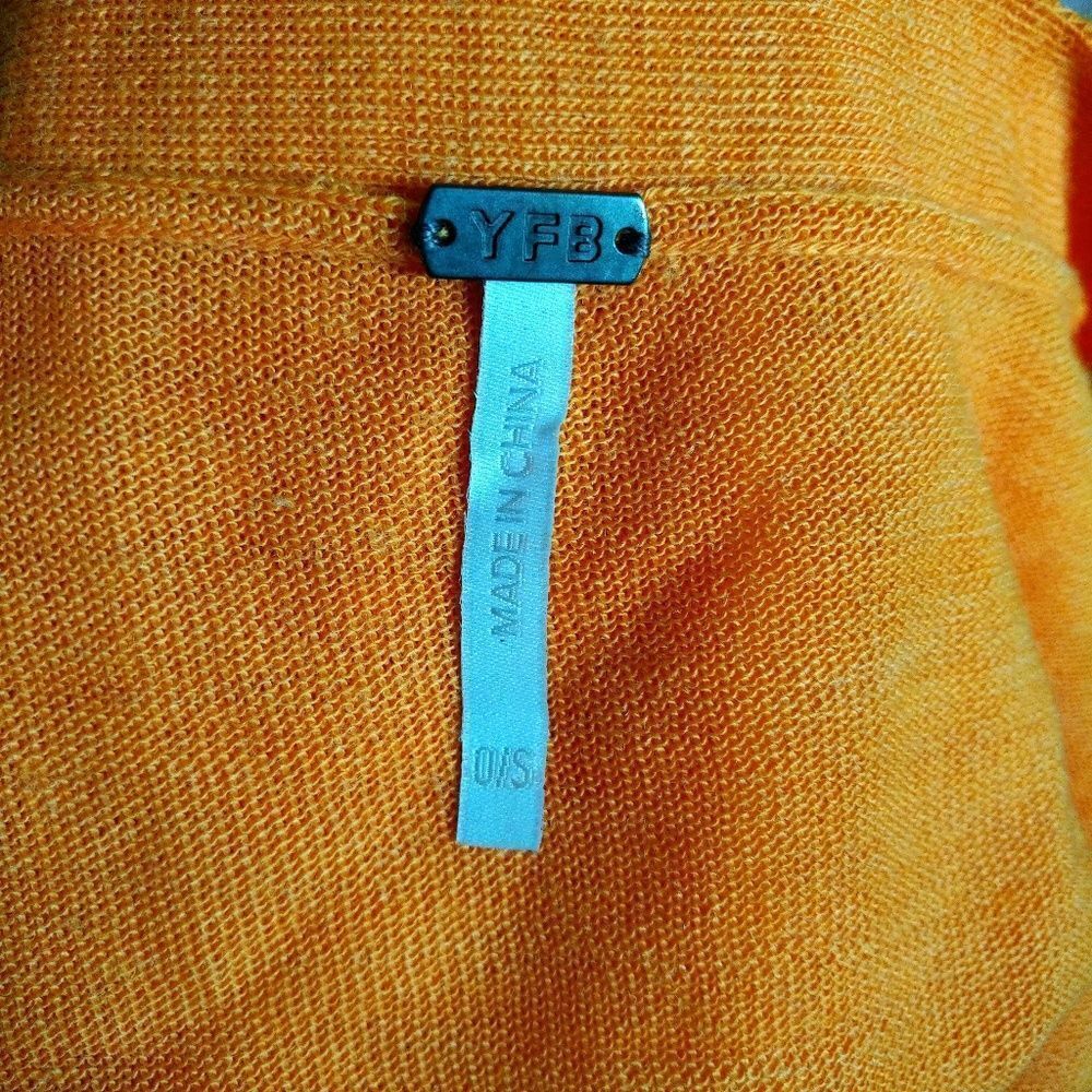 ✨️HP✨️ Young👧 Fabulous💃 & Broke💸 (YFB) Ivy Sweater - Picture 3 of 8